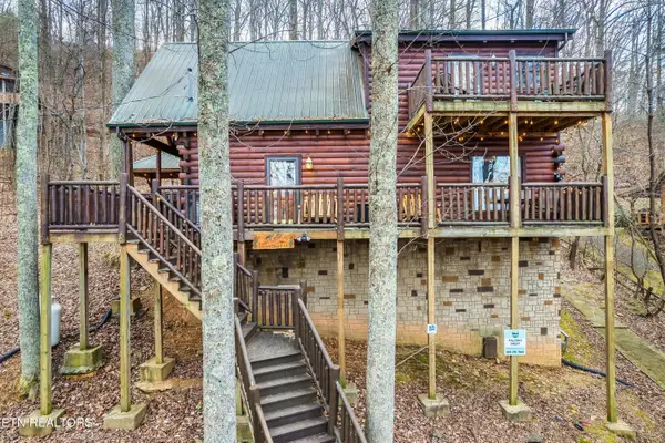 1910 Orchard Drive, Sevierville, TN 37876