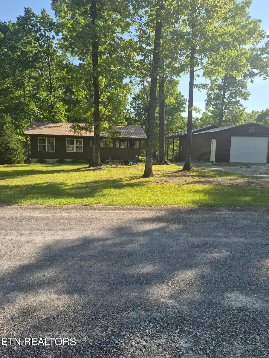 101 Ridgepoint Rd, Jamestown, TN 38556 - #3