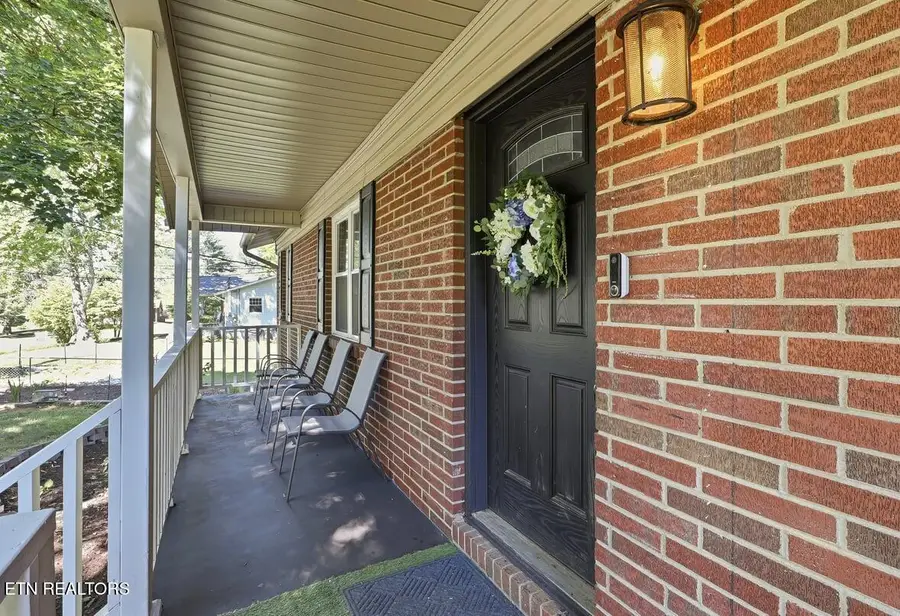 3106 NW Sycamore View Court, Knoxville, TN 37921 - #3