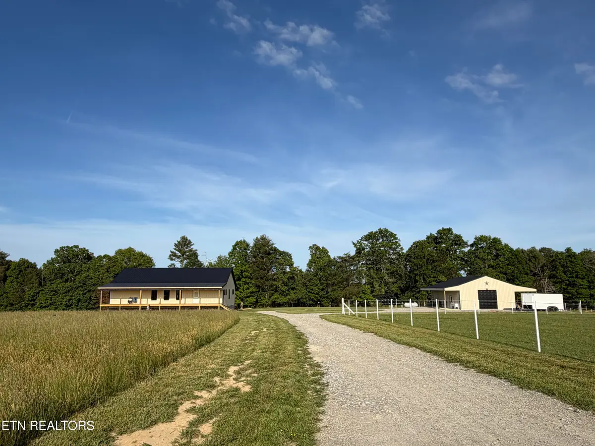110 Don Conatser Rd, Allardt, TN 38504 - #1
