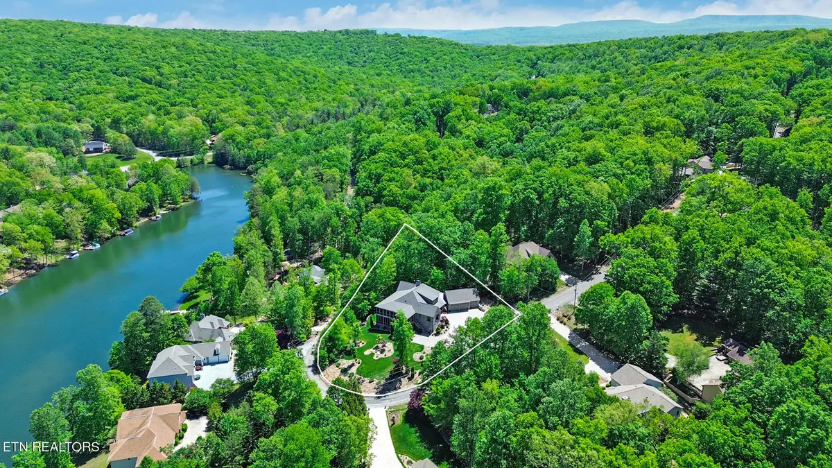 142 Pineridge Loop, Crossville, TN 38558 - #1