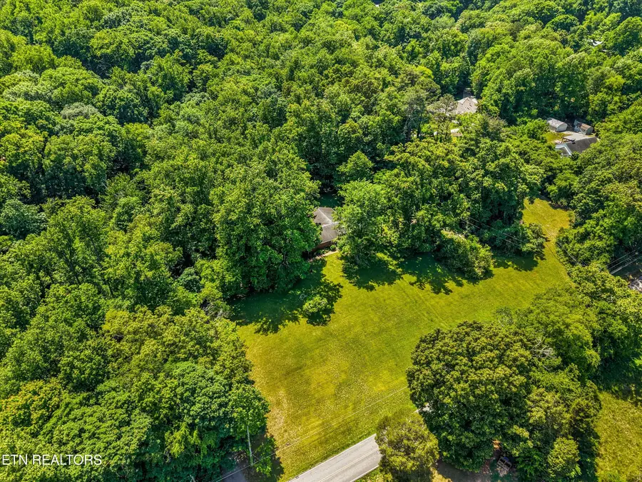 4725 Sullivan Rd, Knoxville, TN 37921 - #3