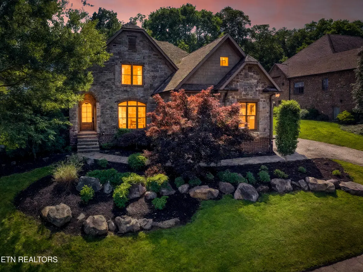 2215 Covered Bridge Blvd, Knoxville, TN 37932 - #1