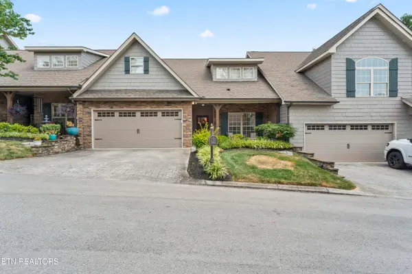 1710 Cottage Wood Way, Knoxville, TN 37919