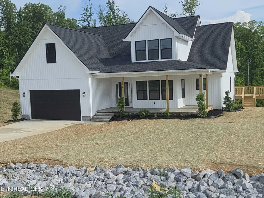 237 Laura Boling Loop Rd, Strawberry Plains, TN 37871 - #2