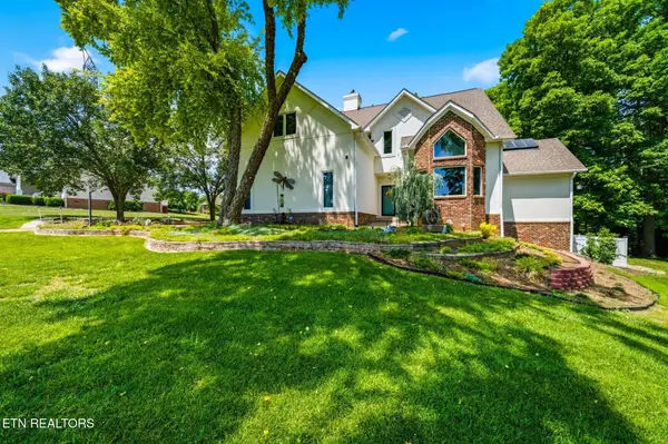 5532 Kesterbrooke Blvd, Knoxville, TN 37918