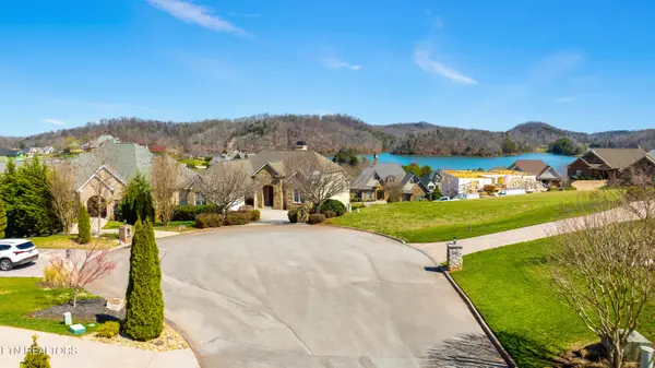 320 Grandville Court, Vonore, TN 37885