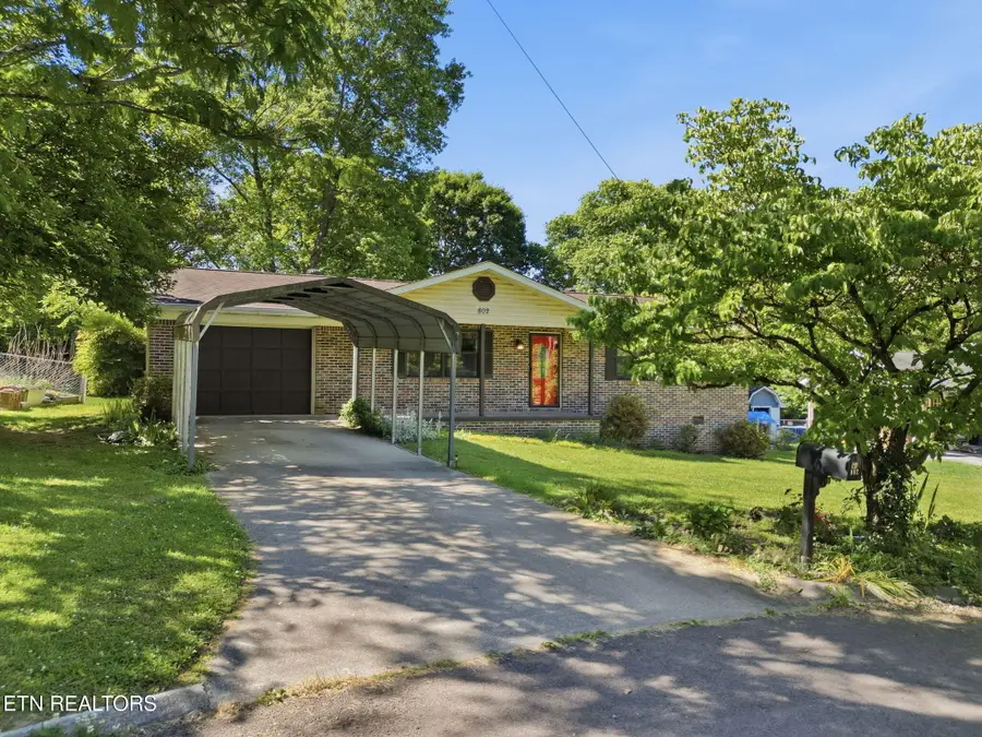 802 Lake Glen Lane, Knoxville, TN 37920 - #3