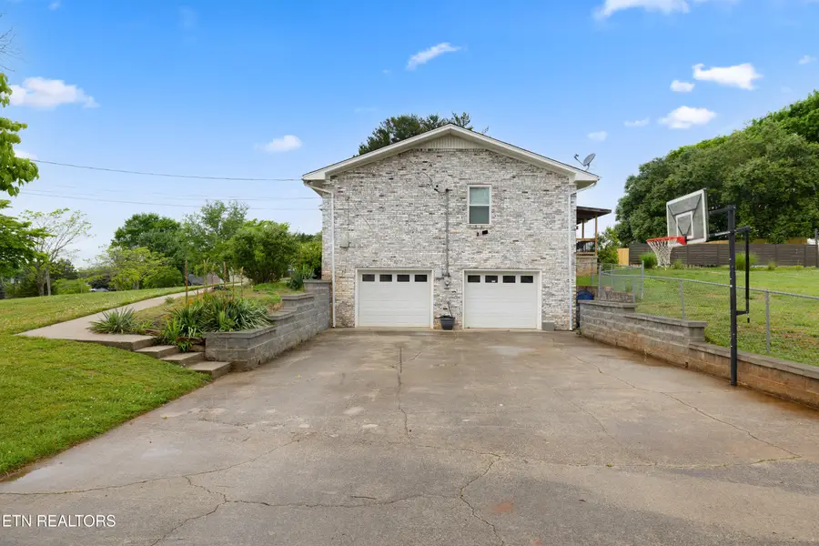 4541 Cobblestone Circle, Knoxville, TN 37938 - #2