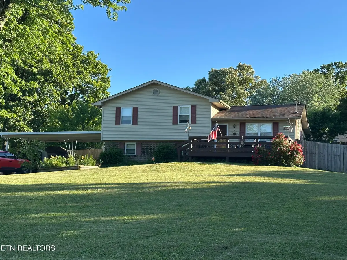 2317 Roundtree Rd, Knoxville, TN 37923 - #1