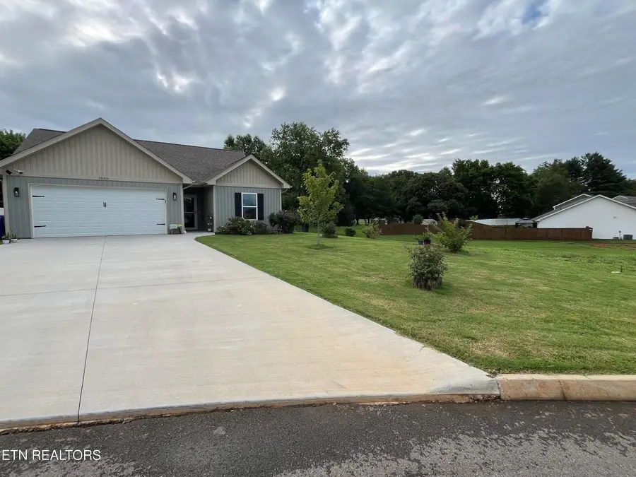 1055 Evan Court, Jefferson City, TN 37760 - #2