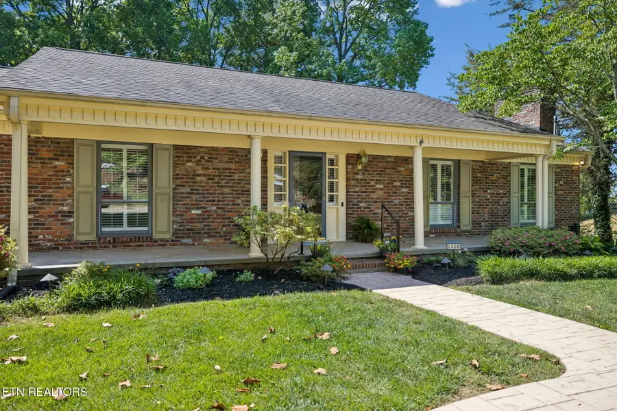8800 Rushmore Drive, Knoxville, TN 37923 - #2