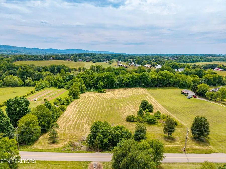 332 River Ford Rd, Maryville, TN 37804 - #3