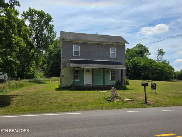 9354 Mascot Rd, Mascot, TN 37806