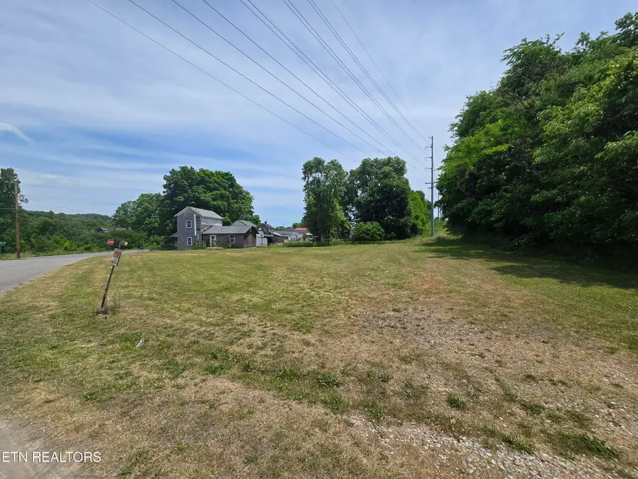 9354 Mascot Rd, Mascot, TN 37806 - #2