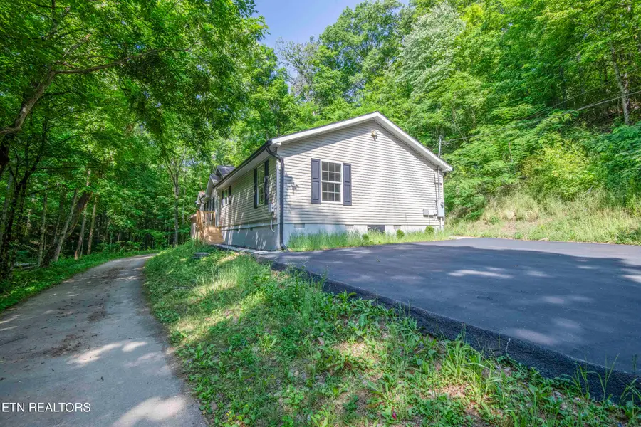 545 E Brushy Valley Drive, Powell, TN 37849 - #3