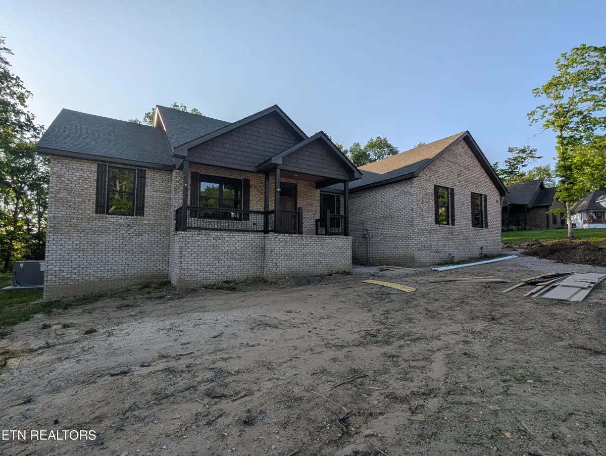32 Riverchase Drive, Crossville, TN 38571 - #1