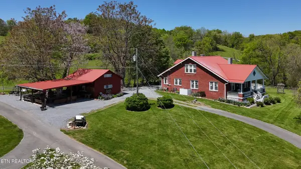 374 Sycamore Shoals Drive, Elizabethton, TN 37643