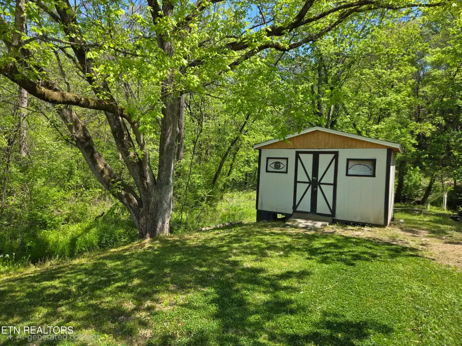 564 Keylon Drive, Harriman, TN 37748 - #3