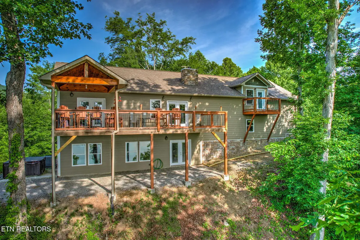 155 Island Rd, New Tazewell, TN 37825 - #1