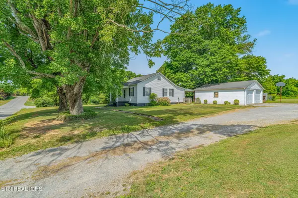 7801 Karnes Drive, Corryton, TN 37721