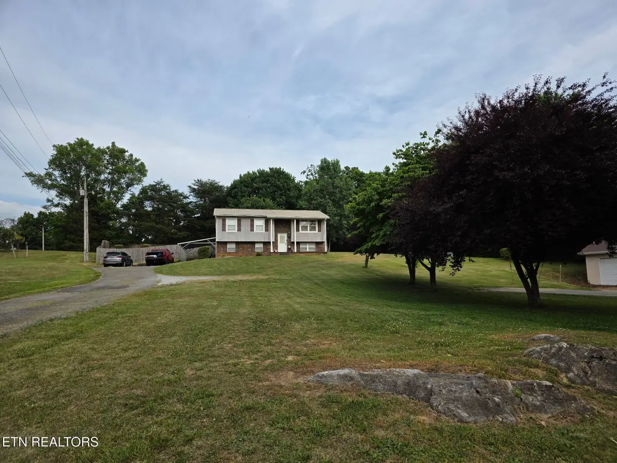 1120 Lockhart Rd, Jefferson City, TN 37760 - #1