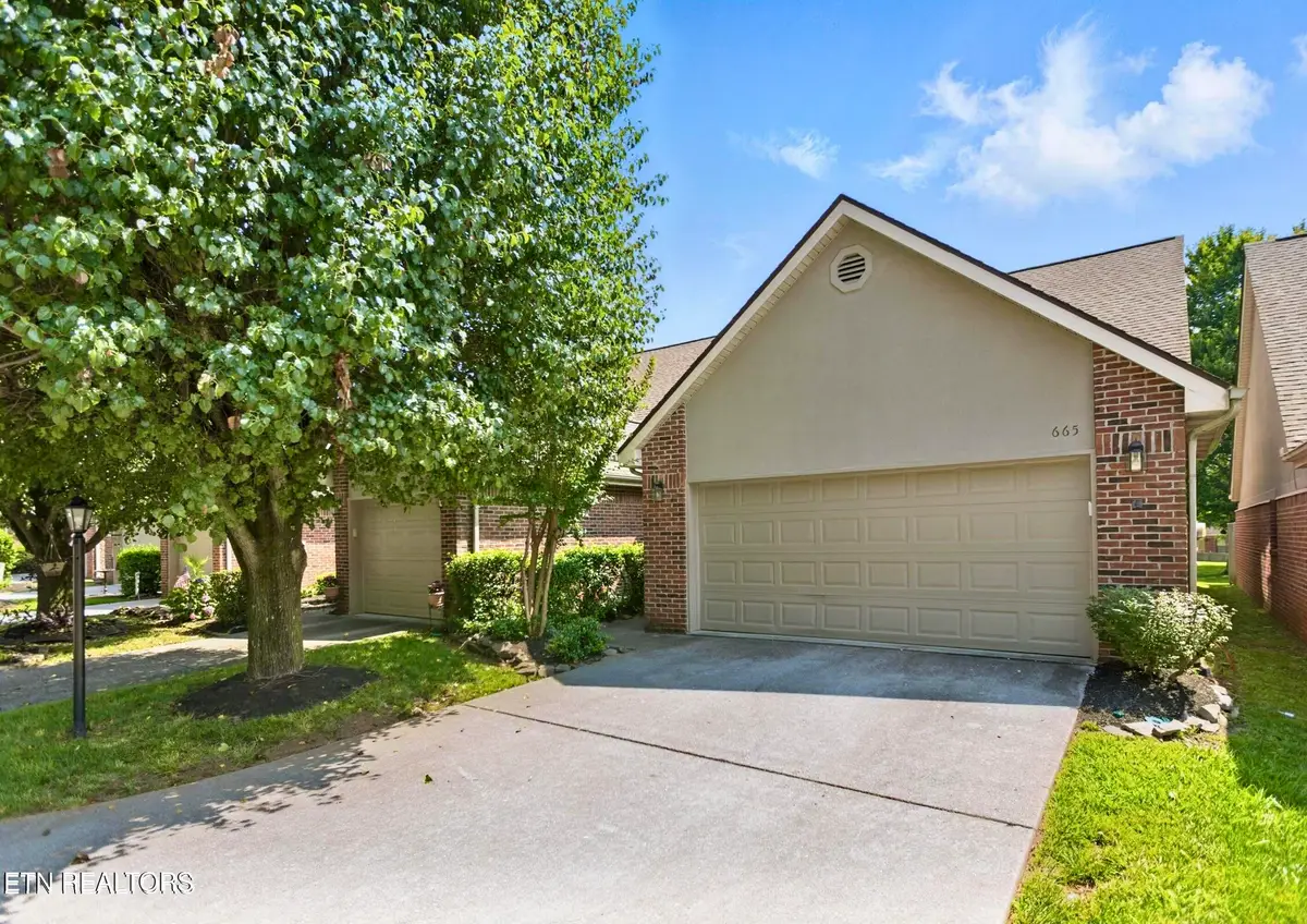 665 Farragut Commons Drive, Knoxville, TN 37934 - #1