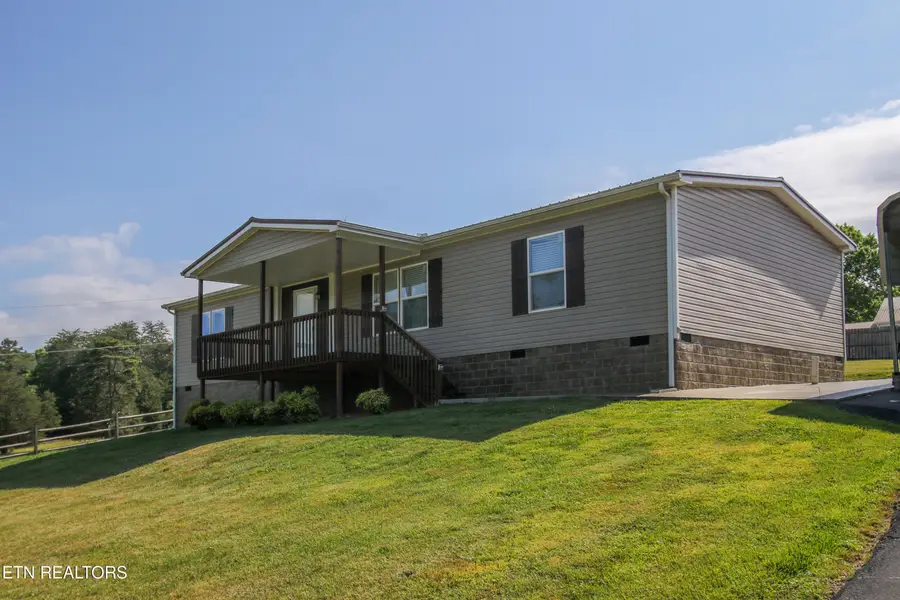 7512 Thompson School Rd, Corryton, TN 37721 - #3