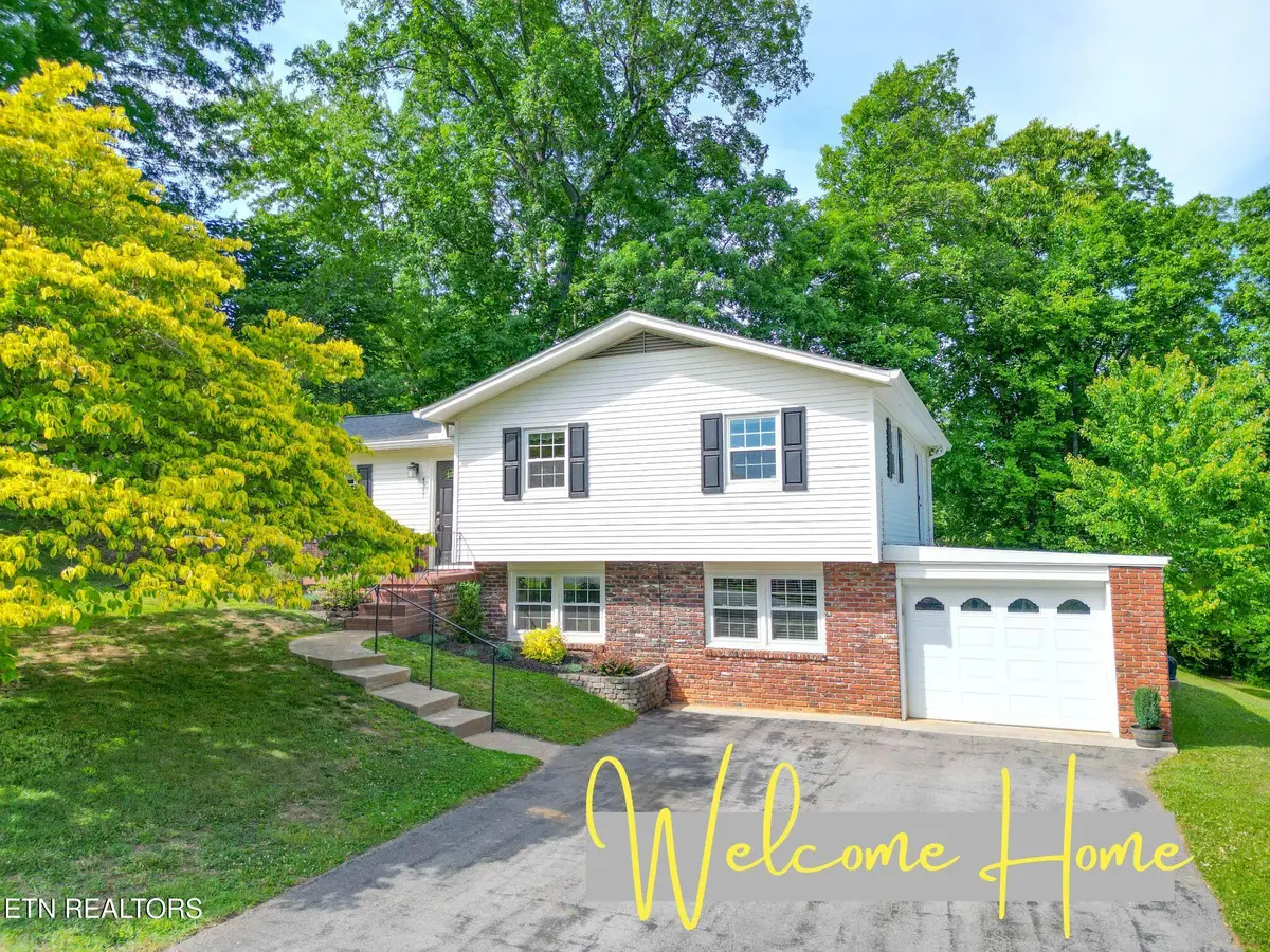 4517 Royalview Rd, Knoxville, TN 37921 - #1
