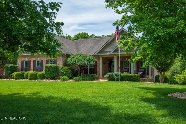140 Big Oak Drive, Dandridge, TN 37725