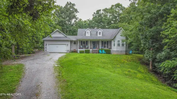 123 Southlake Drive, Kingston, TN 37763
