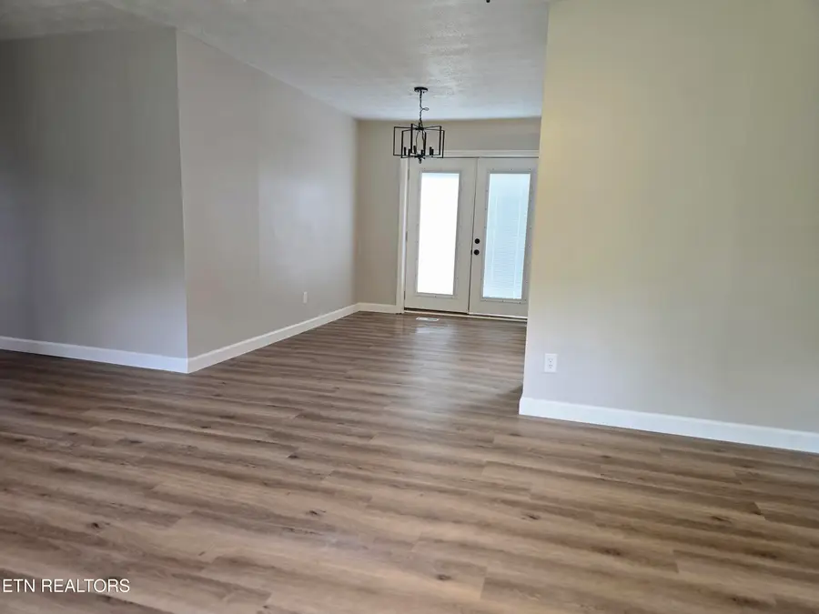 281 Parliament Rd, Harrogate, TN 37752 - #2