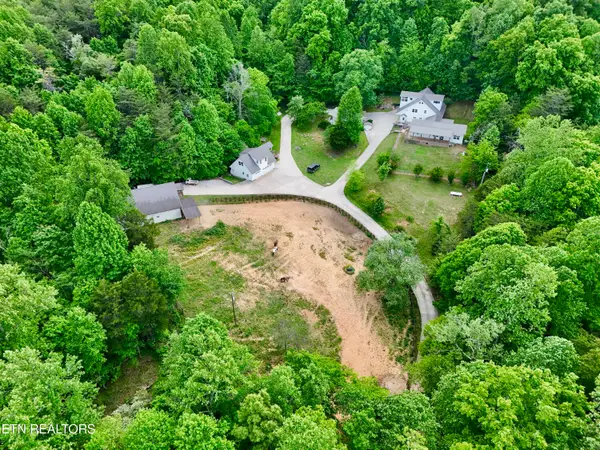 489 Hickory Grove Rd, Madisonville, TN 37354