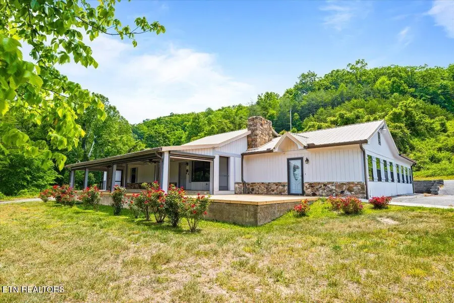 190 Dogwood Rd, Caryville, TN 37714 - #2