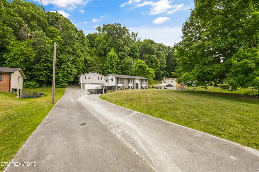 5524 Carter Rd, Knoxville, TN 37918 - #3