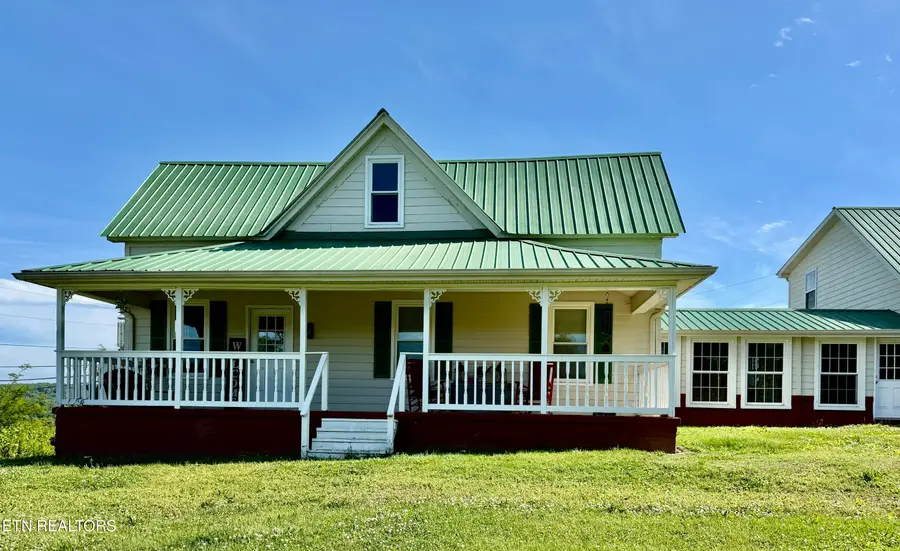 886 Old Harriman Hwy, Oliver Springs, TN 37840 - #2