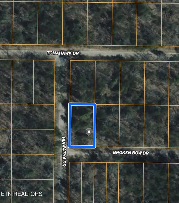 5003 Broken Bow Drive, Crossville, TN 38572