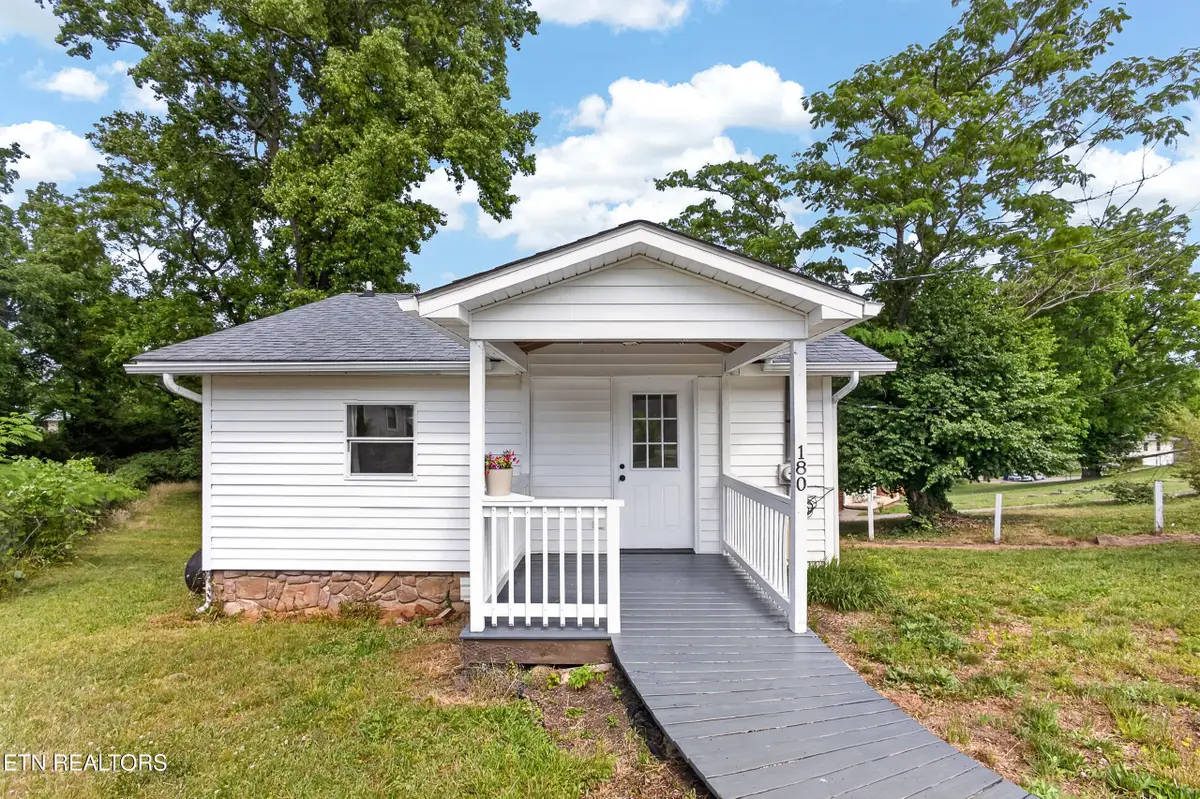 180 Johnson Rd, Oak Ridge, TN 37830 - #1