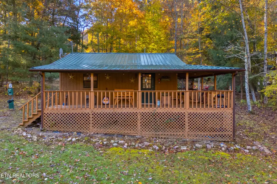 3391 Laurelwood Rd, Cosby, TN 37722 - #3