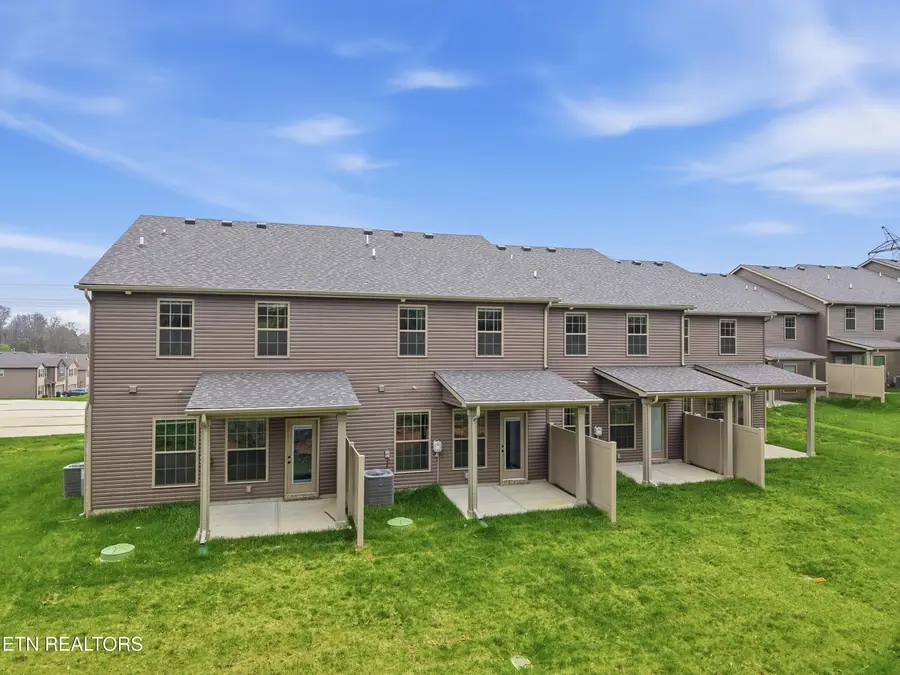 8932 Keenberg Lane, Knoxville, TN 37931 - #3