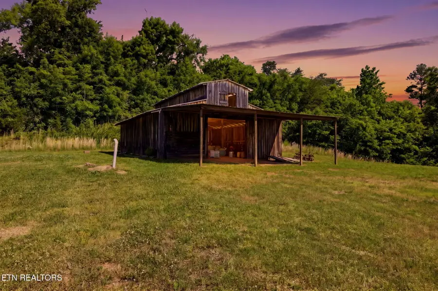 2121 Bales Rd, Knoxville, TN 37914 - #2
