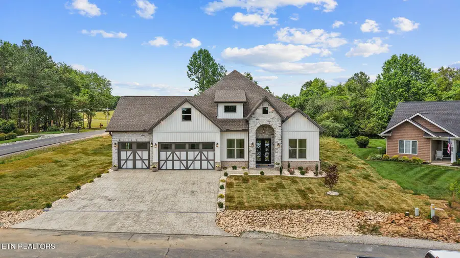 300 Oonoga Circle, Loudon, TN 37774 - #3