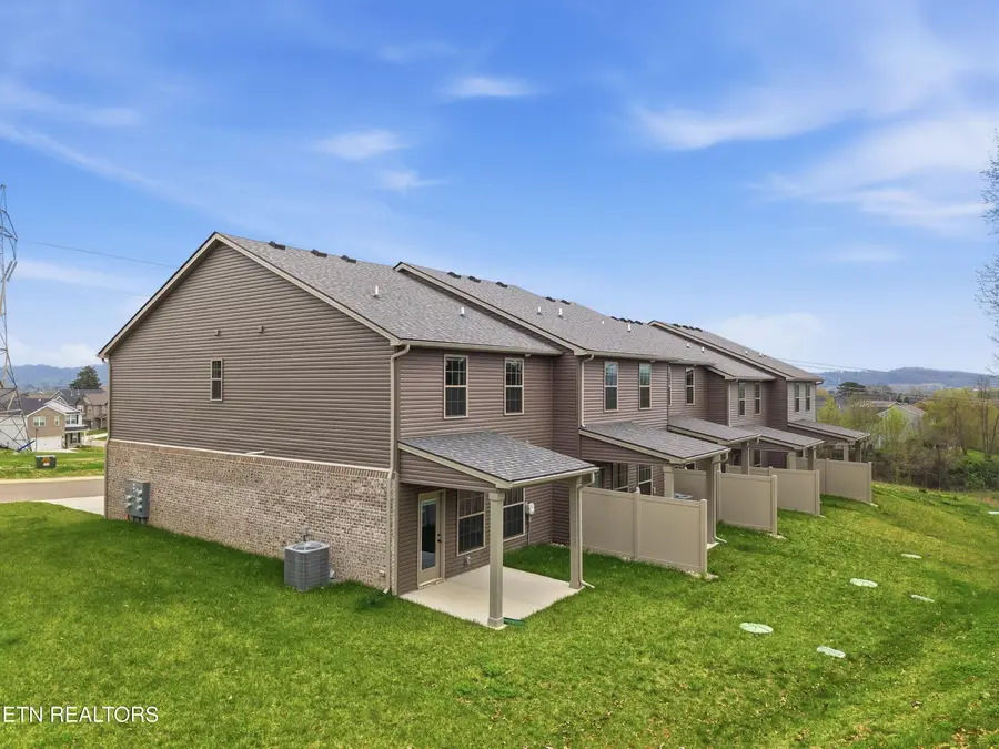 8992 Keenberg Lane, Knoxville, TN 37931 - #2