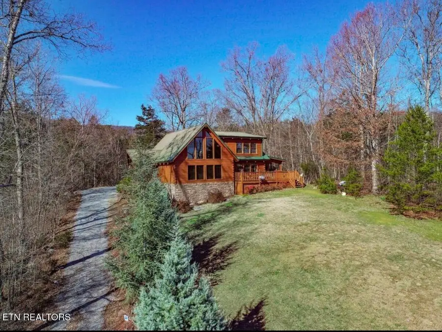 1084 Clearview Drive, Newport, TN 37821 - #2