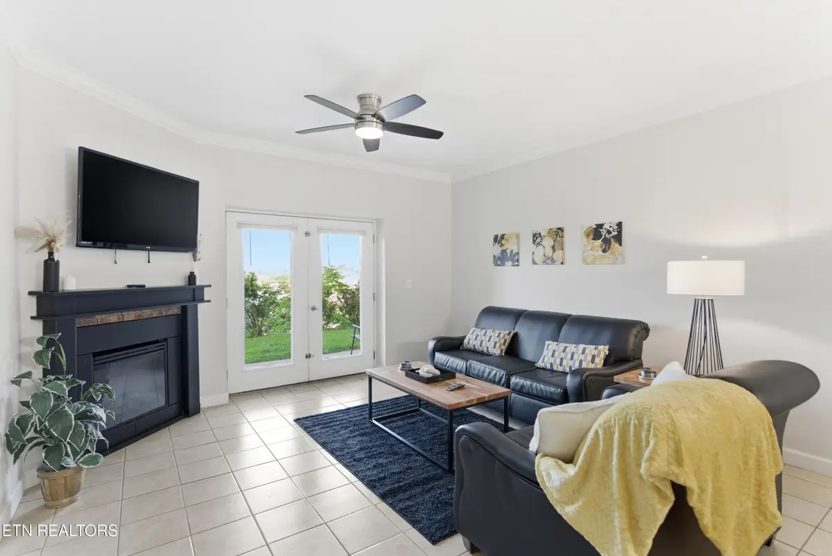124 Plaza Drive #UNIT 1104, Pigeon Forge, TN 37863 - #1