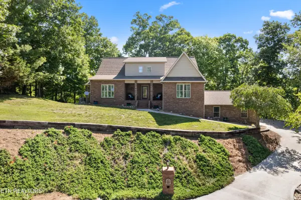 127 Ridgeland Lane, Sharps Chapel, TN 37866