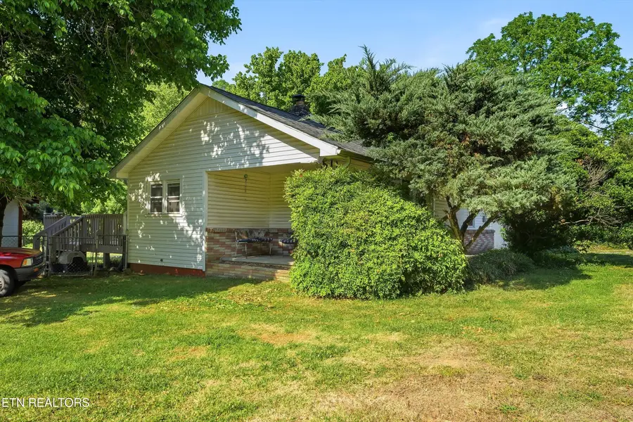 9613 Norris Fwy, Powell, TN 37849 - #3