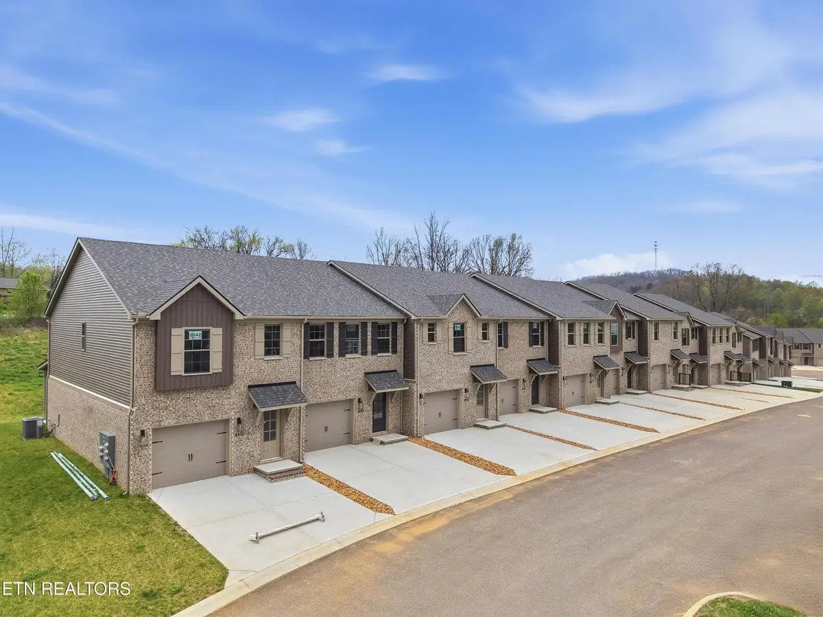 8952 Keenberg Lane, Knoxville, TN 37931 - #1