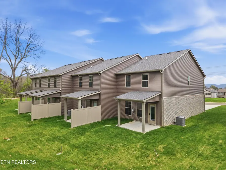 8950 Keenberg Lane, Knoxville, TN 37931 - #2