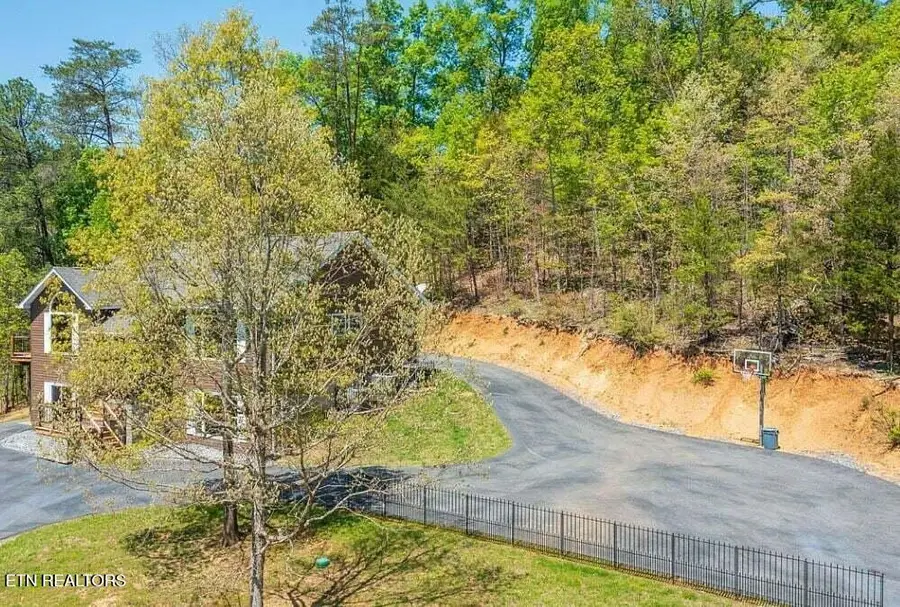 850 Sylvia Lane, Sevierville, TN 37876 - #3
